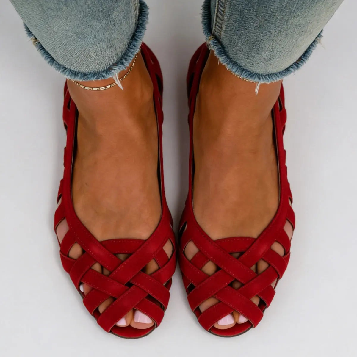 Flat bottomed hollow hole shoes anti slip beach sandals for women eprolo